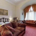 Hotel Bursztynowy Palac 4*