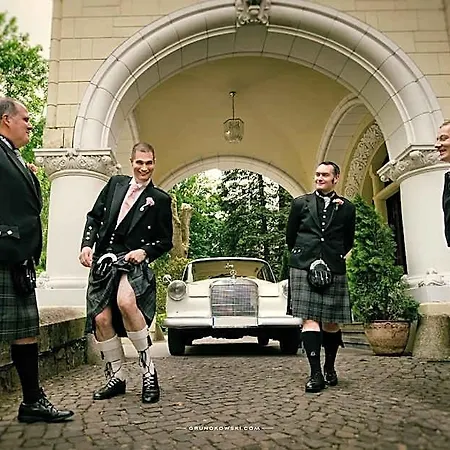 Bursztynowy Palac 4*