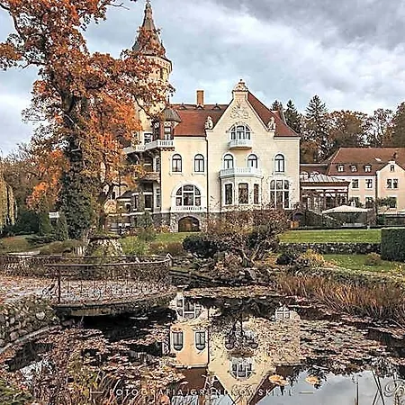 Bursztynowy Palac