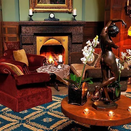 Bursztynowy Palac 4*