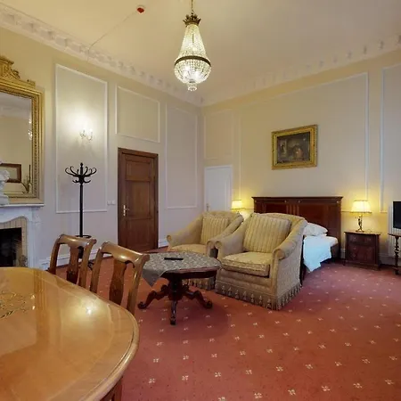 Bursztynowy Palac Hotell 4*