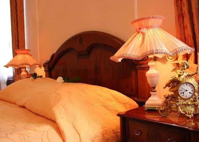 Bursztynowy Palac 4*