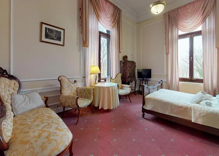 Bursztynowy Palac Hotel 4*